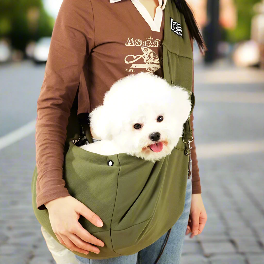 Sac pour chien Baladou™- cHOIX bandoulière offre un cocon rassurant pour votre animal.