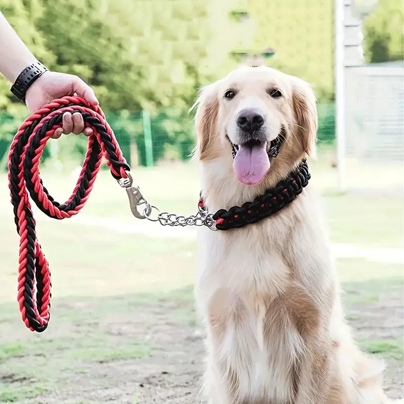 laisse pour chien noir et rouge fait de nylon tressé